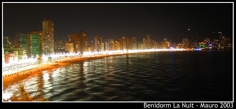 benidorm-noche-playa-poniente