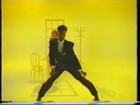 whitney-houson-i-wanna-dance-with-somebody-video
