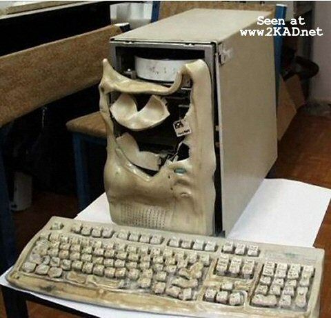 ordenador quemado chamuscado fundido