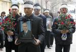 ¿Qué colores se emplean en los lutos? vietnam funeral budista