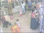 robando leche farmacia