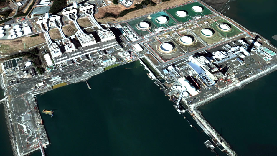 image-japan-satellite-tsunami-fukushima-ii-nuclear-power-plant-after