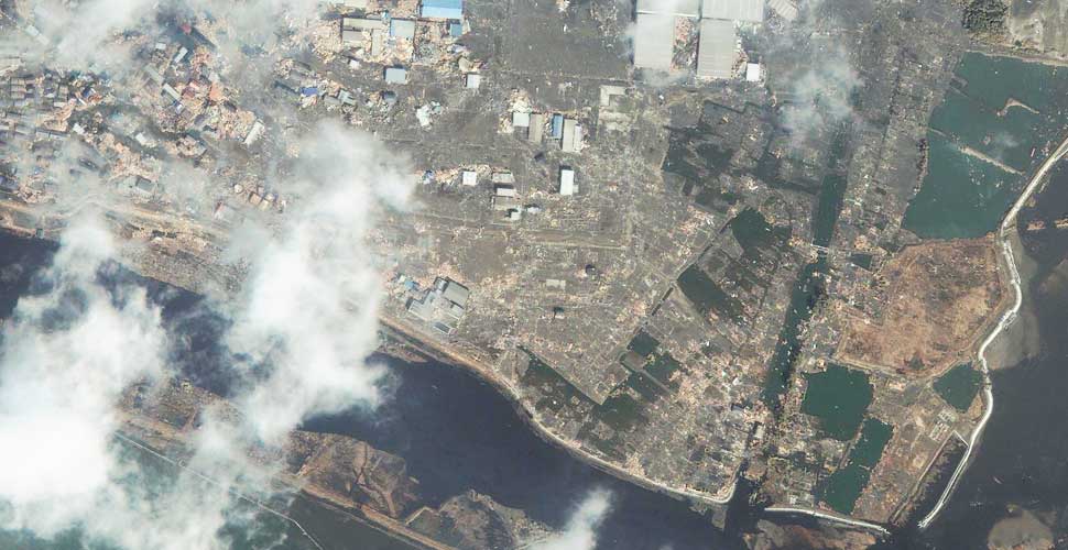 imagen geo eye terremoto tsunami sendai satelite despues