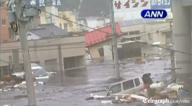 kesennuma calles coches terremoto japon 2011 tsunami video