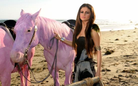 selena gomez pink horses peta
