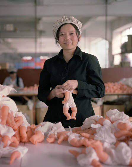 fabrica china trabajadores chinos mattel juguetes 04