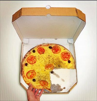publicidad ingeniosa pizza cucaracha
