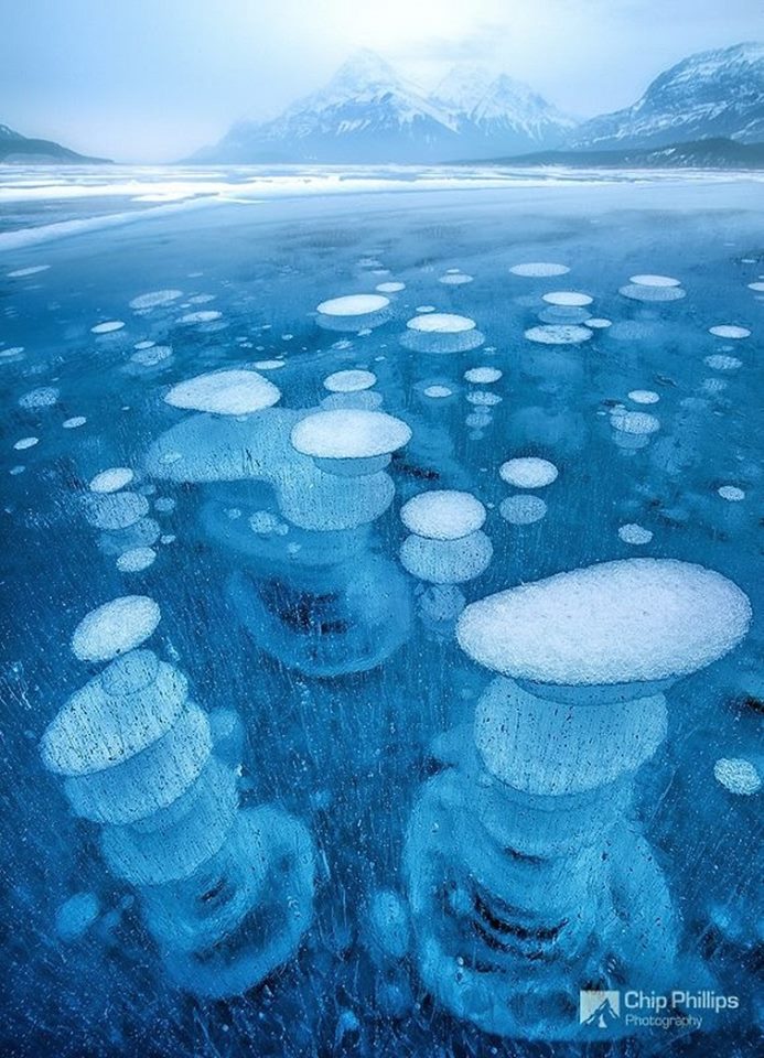 burbujas aire agua congelada lago abraham canada