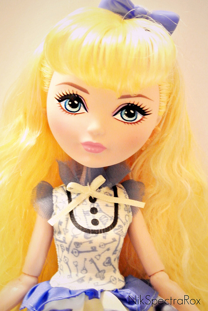 blondie lockes muneca ever after high